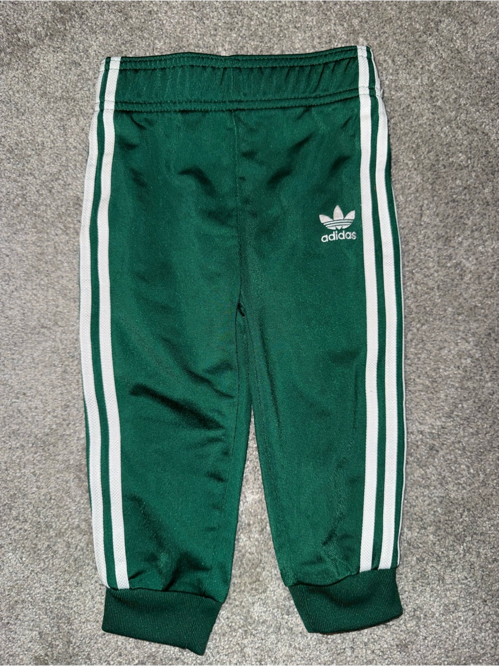 Adidas 18m green/white track pants
